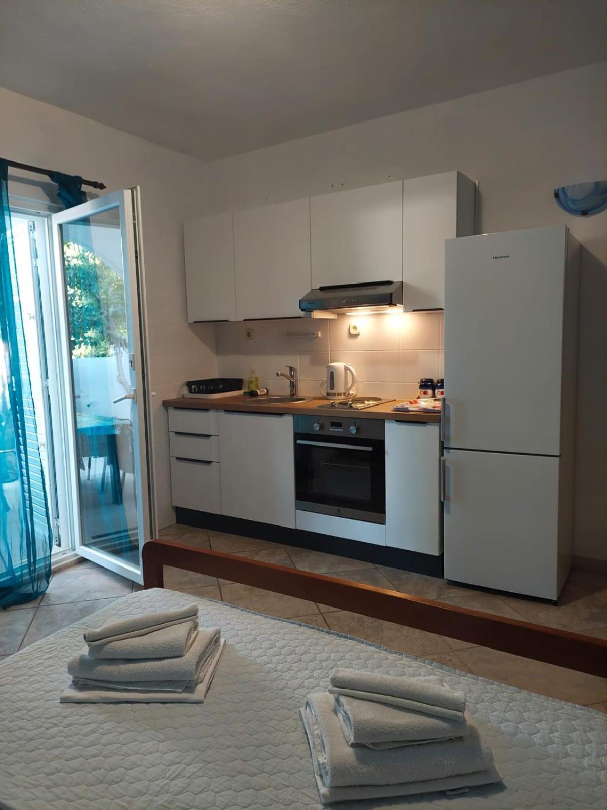 Olive Garden Apartments Poljica  Bagian luar foto